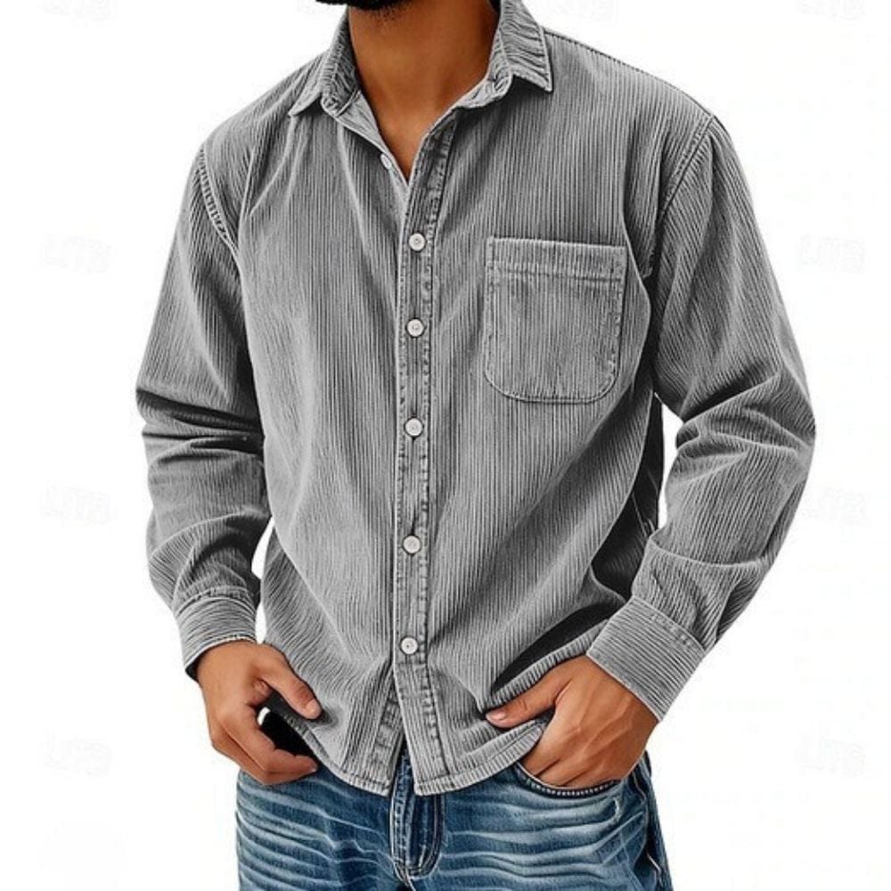 Casual corduroy shirt with button placket and chest pocket